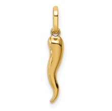Load image into Gallery viewer, 14k Yellow Gold Small Italian Horn
