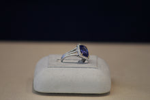 Load image into Gallery viewer, 18k White Gold Tanzanite &amp; Diamond Ring
