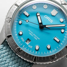 Load image into Gallery viewer, Ladies Oris Divers Sixty-Five Watch with a Sky Blue Dial
