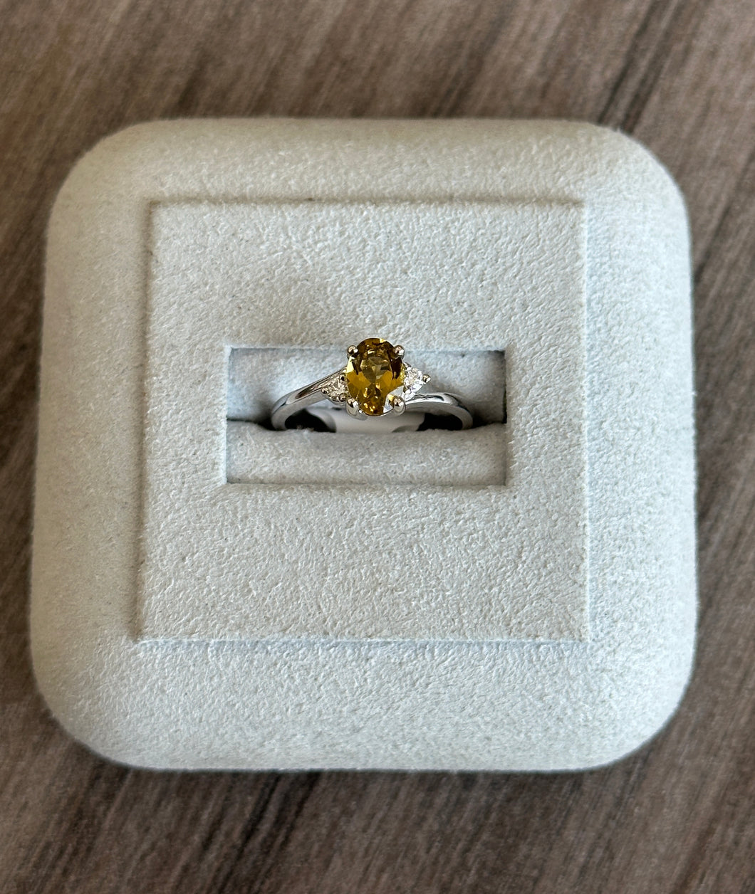 14k White Gold Yellow Tourmaline Diamond Ring