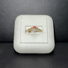 Load image into Gallery viewer, 14k Yellow Gold Rhodolite Garnet and Pearl Reverse Ring
