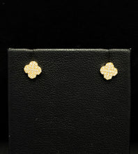 Load image into Gallery viewer, 14k Yellow Gold Diamond Clover Stud Earrings
