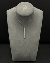 Load image into Gallery viewer, 14k White Gold Diamond Bar Necklace

