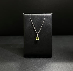 14k White Gold Diamond and Peridot Oval Pendant