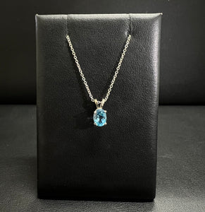 14k White Gold Blue Topaz Necklace