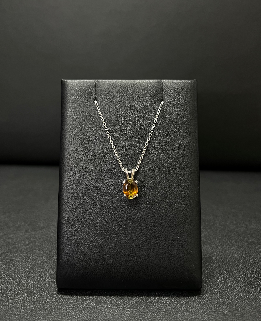 14k White Gold Oval Yellow Tourmaline Necklace
