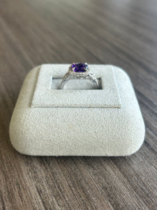 14k White Gold Diamond and Amethyst Ring