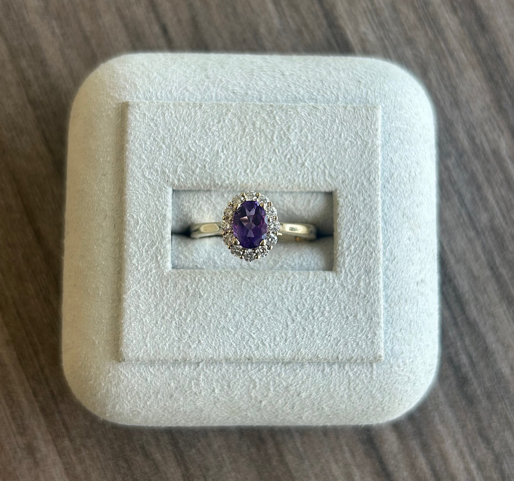 14k Yellow Gold Diamond and Amethyst Ring