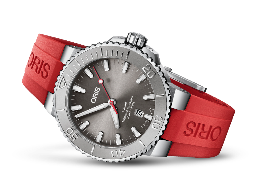 Oris Stainless Steel Aquis Date Relief Watch (43.5mm)