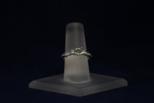 Load image into Gallery viewer, 14k White Gold Diamond Engagement Ring Remount
