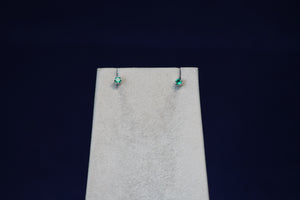 14k White Gold Emerald Stud Earrings