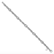 Load image into Gallery viewer, 14k White Gold Polished Multi-Circle Twisted Link 7.5&quot; Bracelet

