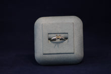 Load image into Gallery viewer, 14k White Gold Solitaire Remount
