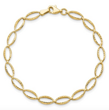 Load image into Gallery viewer, 14k Yellow Gold Polished Diamond Cut Marquis Shaped Link 7&quot; Bracelet
