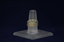 Load image into Gallery viewer, 14k Yellow Gold Diamond Band
